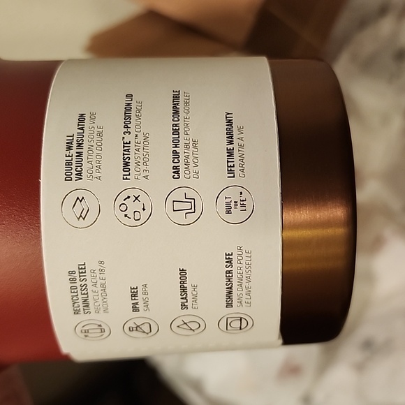 Stanley - The Holiday Quencher H2.0 FlowState™ Tumbler | 40 OZ - Picture 4 of 11